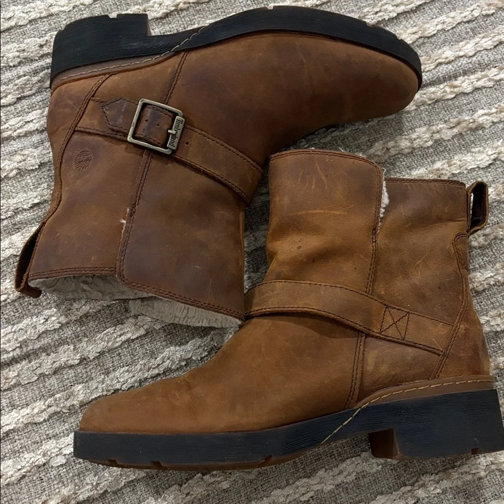 TIMBERLAND Graceyn Biker Wp Distressed Brown Leather Ankle Mid Boots with Buckle